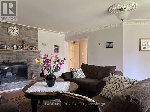 5 Worden View, Halton Hills, ON - Indoor Photo Showing Living Room With Fireplace