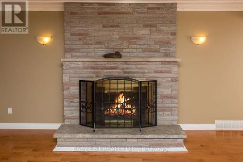 5 Worden View, Halton Hills, ON - Indoor With Fireplace