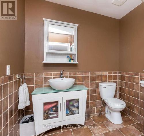 5 Worden View, Halton Hills, ON - Indoor Photo Showing Bathroom