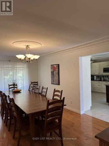 5 Worden View, Halton Hills, ON - Indoor Photo Showing Dining Room