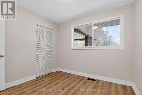 2 Birdstone Avenue, Ottawa, ON - Indoor Photo Showing Other Room
