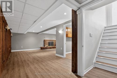 2 Birdstone Avenue, Ottawa, ON - Indoor Photo Showing Other Room