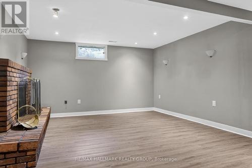 2 Birdstone Avenue, Ottawa, ON - Indoor
