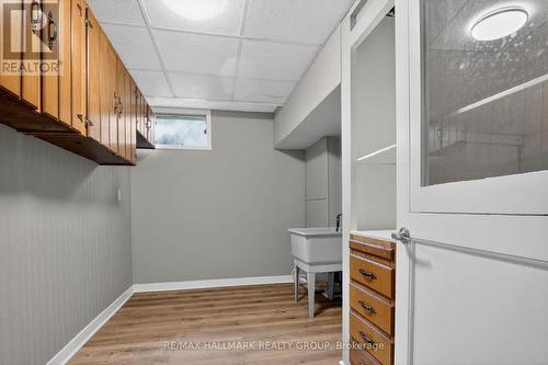 2 Birdstone Avenue, Ottawa, ON - Indoor