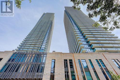 3411 - 65 St Mary Street, Toronto, ON - Outdoor