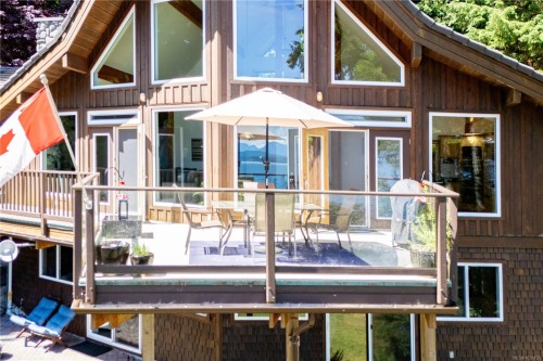 145 Petroglyph Way, Quadra Island, BC 