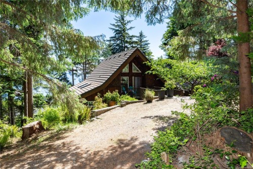 145 Petroglyph Way, Quadra Island, BC 