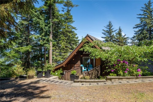 145 Petroglyph Way, Quadra Island, BC 