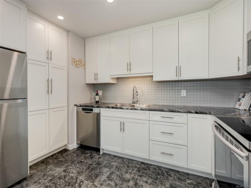 #5-3968 Cedar Hill Rd, Saanich, BC 
