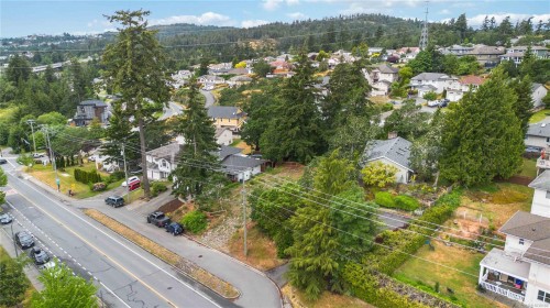 2204 Burnside Rd West, View Royal, BC 