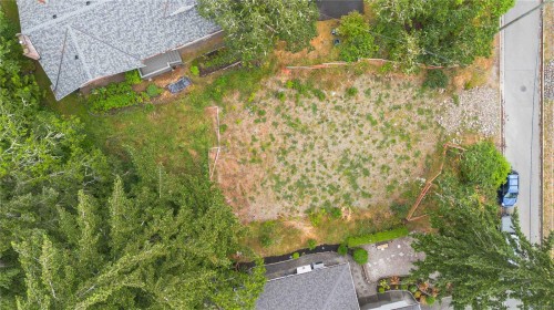 2204 Burnside Rd West, View Royal, BC 