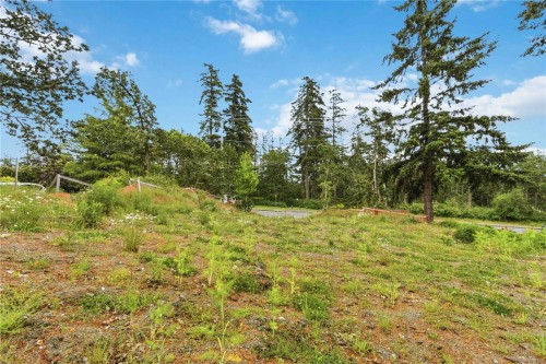 2204 Burnside Rd West, View Royal, BC 