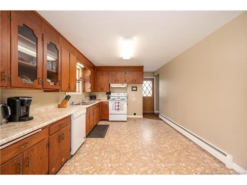 5712 King St, Riverside-Albert, NB 
