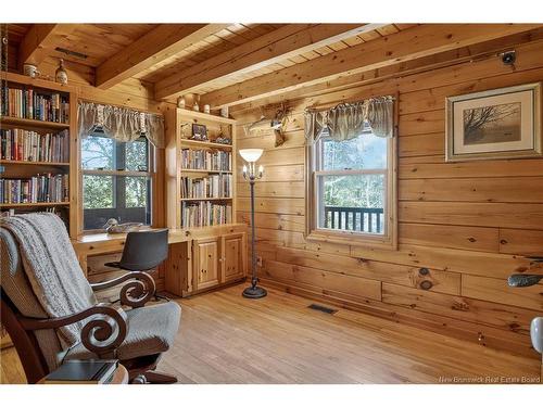913 Guthrie Rd, Midland, NB 