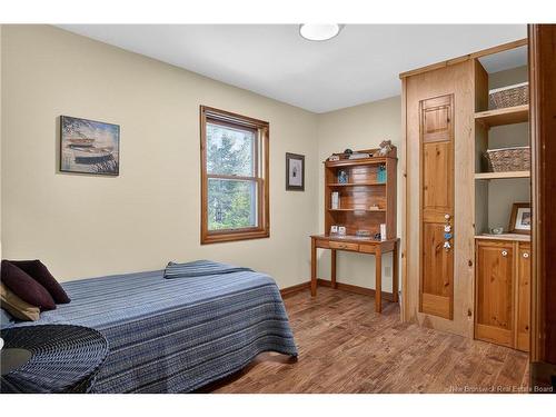 913 Guthrie Rd, Midland, NB 