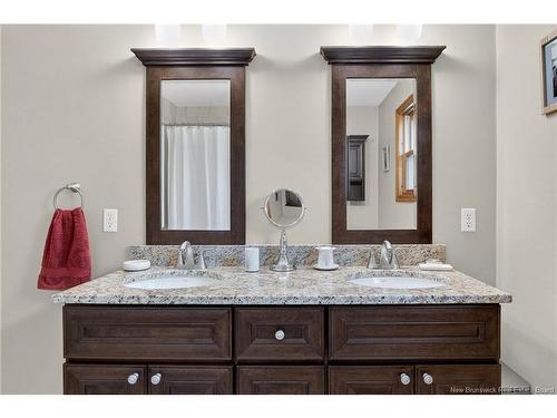 913 Guthrie Rd, Midland, NB 