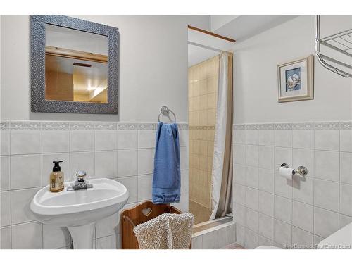 913 Guthrie Rd, Midland, NB 