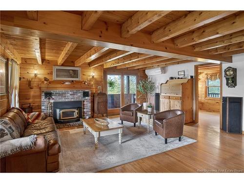 913 Guthrie Rd, Midland, NB 