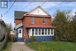 359 Farwell TER Sault Ste. Marie, ON P6C 4B5