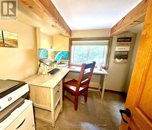 2nd floor Office with lake views - 13 Peninsula Shores Road E, Mcdougall, ON - Indoor