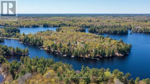 Great boating, exploring on Harris Lake! - 13 Peninsula Shores Road E, Mcdougall, ON - Outdoor With Body Of Water With View
