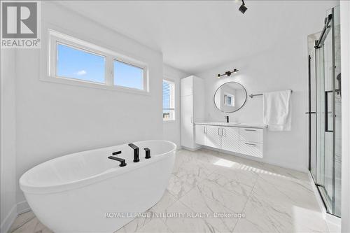99 Rutile Street, Clarence-Rockland, ON - Indoor Photo Showing Bathroom