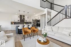 1622 ENRIGHT WY NW  Edmonton, AB T6M 0Z3