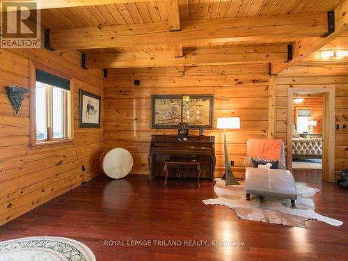 2056 Mockingbird Street, Strathroy-Caradoc (Mount Brydges), ON 