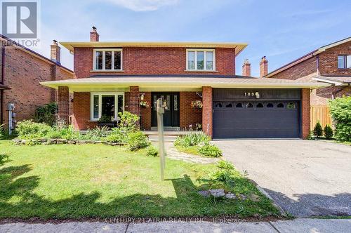 189 Louis Drive, Mississauga, ON 