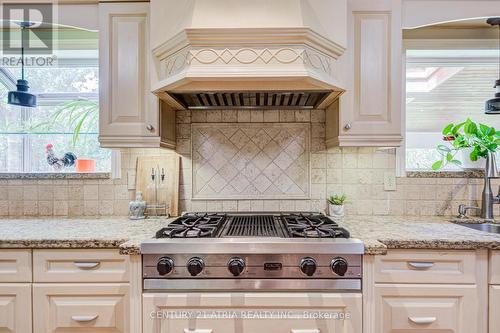 189 Louis Drive, Mississauga, ON 