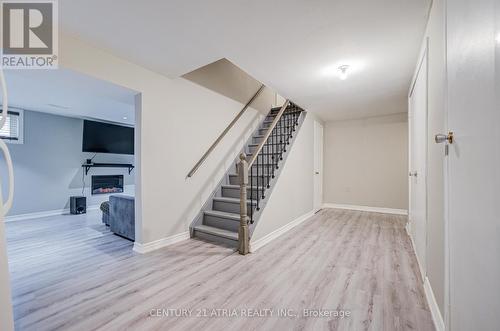 189 Louis Drive, Mississauga, ON 