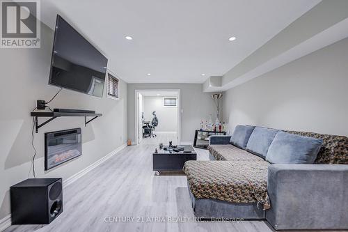 189 Louis Drive, Mississauga, ON 