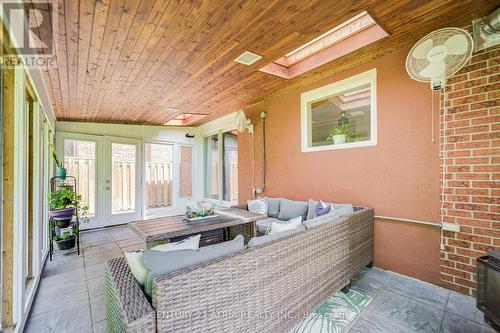 189 Louis Drive, Mississauga, ON 