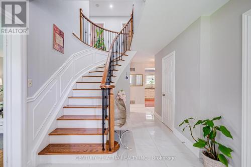 189 Louis Drive, Mississauga, ON 