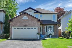 1729 TACHE WAY Ottawa, ON K4A 2T2