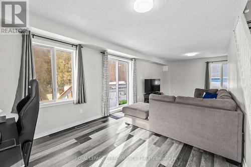 861 Louis Ernest Road, The Nation, ON - Indoor Photo Showing Living Room
