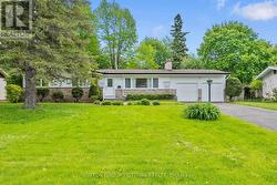 45 LARKSPUR DRIVE Ottawa, ON K2H 6K8