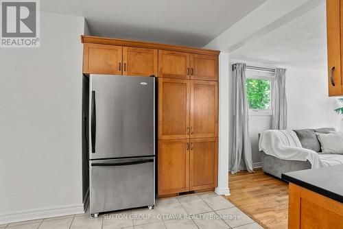 45 Larkspur Drive, Ottawa, ON - Indoor Photo Showing Other Room