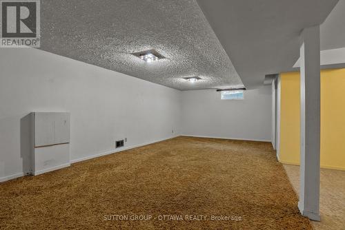 45 Larkspur Drive, Ottawa, ON - Indoor Photo Showing Other Room