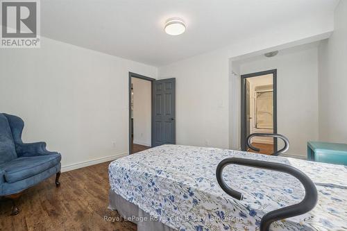 9 Bush Lane, Puslinch, ON - Indoor Photo Showing Bedroom