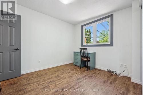 9 Bush Lane, Puslinch, ON - Indoor Photo Showing Other Room