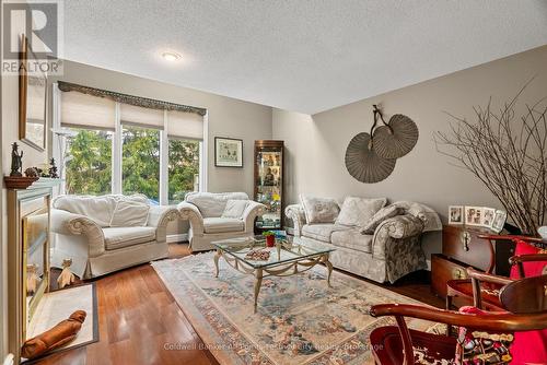 28 - 76582 Jowett'S Grove Road, Bluewater (Bayfield), ON - Indoor Photo Showing Living Room