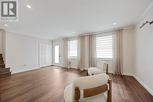 945 Laurier, Lasalle, ON - Indoor