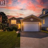 185 ELM AVENUE Windsor, ON N9A 5G9