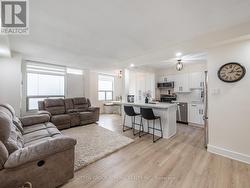 1603 - 20 EDGECLIFF GOLFWAY Toronto, ON M3C 3A4