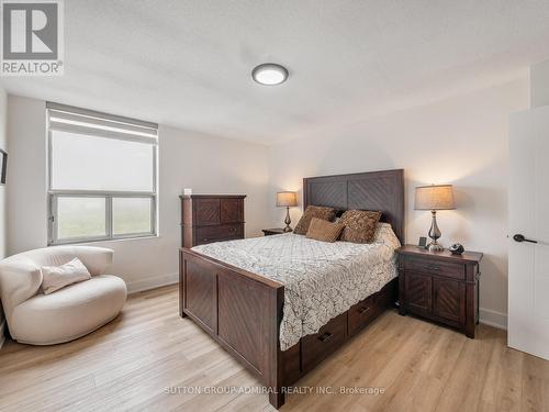 1603 - 20 Edgecliff Golfway, Toronto, ON - Indoor Photo Showing Bedroom