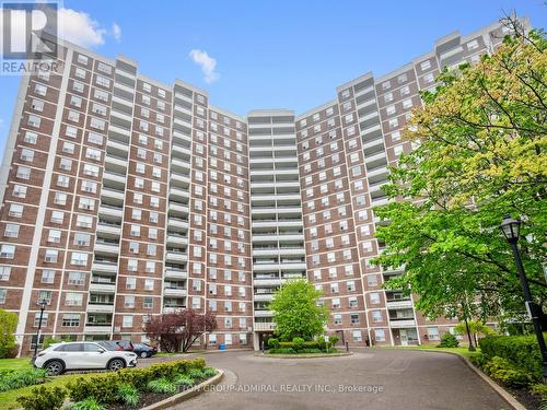 1603 - 20 Edgecliff Golfway, Toronto, ON - Outdoor With Facade
