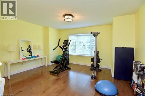 712 Robson Road, Waterdown, ON - Indoor Photo Showing Gym Room