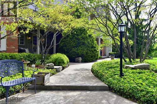 712 Robson Road, Waterdown, ON - Outdoor