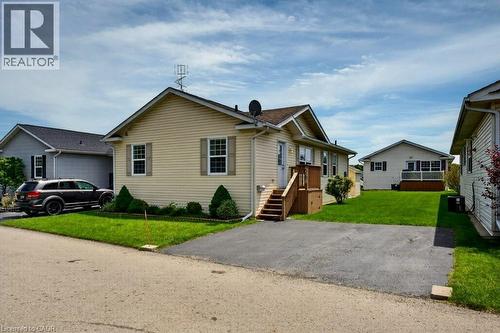 4578 Susanna Lane, Lincoln, ON - Outdoor With Facade